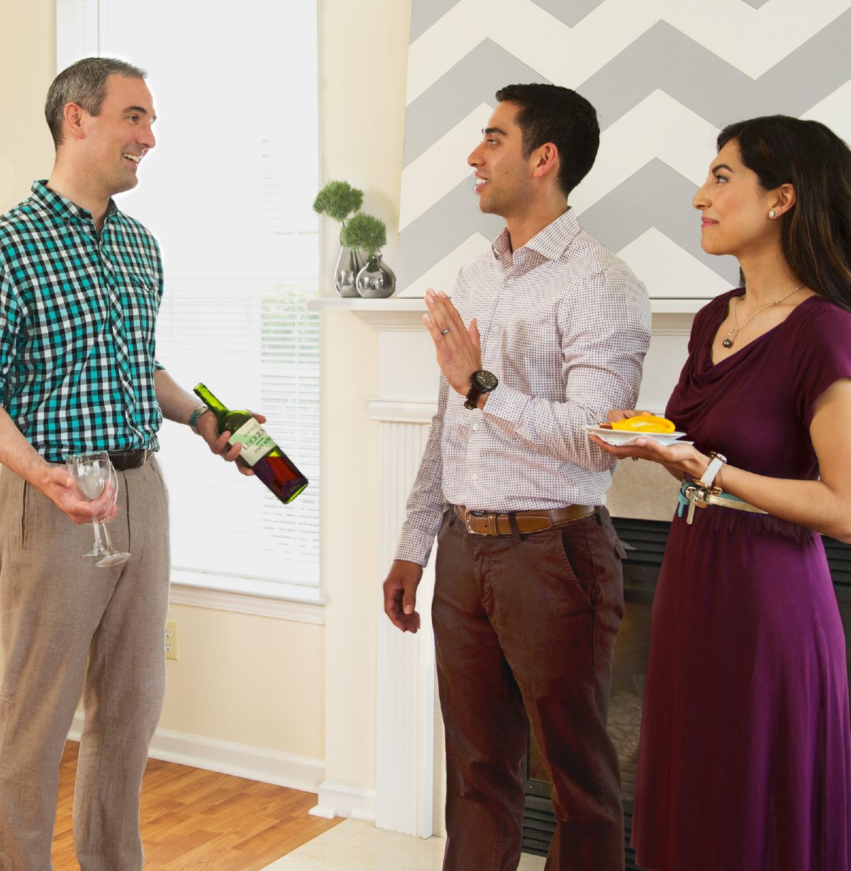 Um casal rejeita bebidas alcoólicas