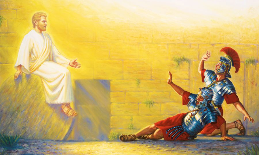 Soldadosqa mancharisqas kashanku, uj ángel Jesuspa aya pʼampananta chʼusaj rikuchishasqanmanta