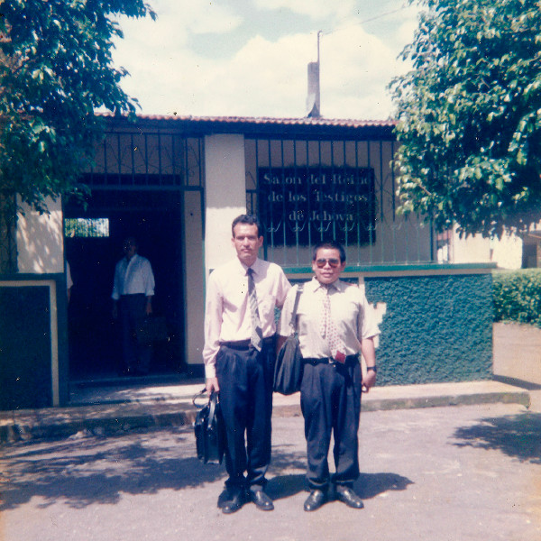 Julio Corio uywakuqnin iñiqmasinwan