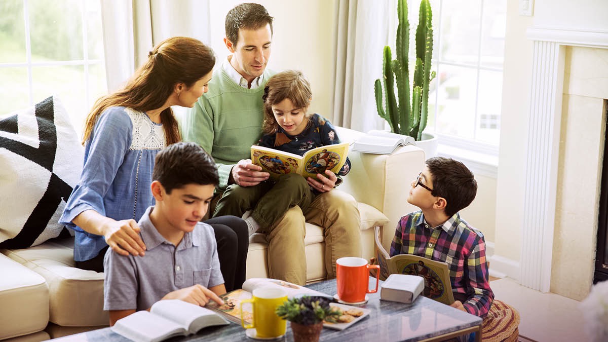 Anvaj akat kwilej pamwing ni anau buku Ilejina Kudiay Mulej Mujim