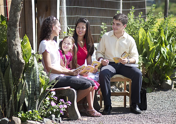 João Paulo a Noemi vedú biblické štúdium