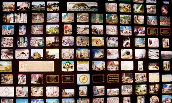 Mufananidzo uri papeji 24, 25