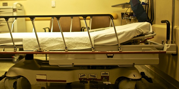 Kitanda cha hospitalini