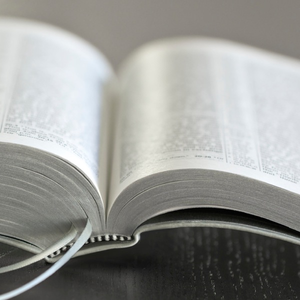 Biblia iliyofunguliwa