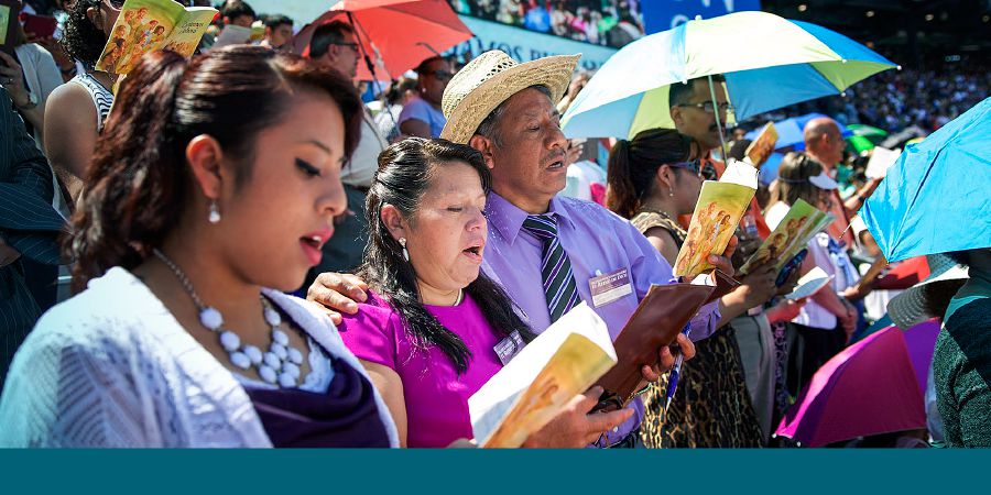 Bi̱ nikuwa náa Asamblea Internacional ndrígu̱ún bi̱ nutaraʼa numuu Jeobá tsiguʼ 2014 náa Nueva Jersey (Estados Unidos)