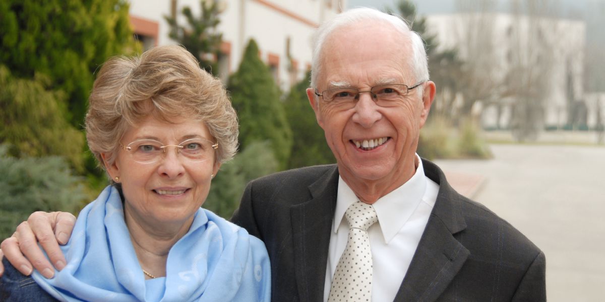 Jean-Marie ga̱jma̱a̱ Danièle Bockaert