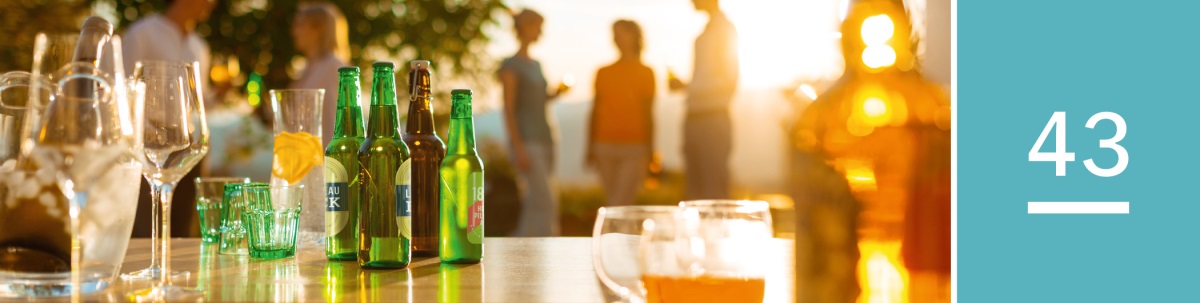 43వ పాఠం. ఒక పార్టీలో టేబుల్‌ మీద మందు బాటిళ్లు, అలాగే కూల్‌డ్రింక్‌లు ఉన్నాయి.