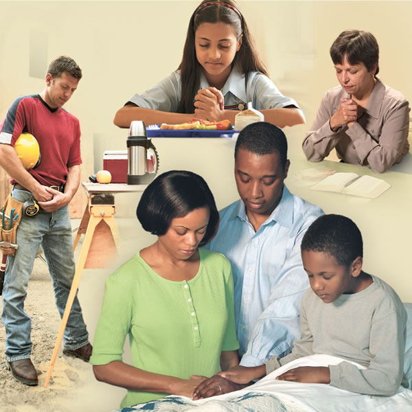 ሰባት ኣብ እተፈላለየ ዅነታት ኰይኖም ይጽልዩ