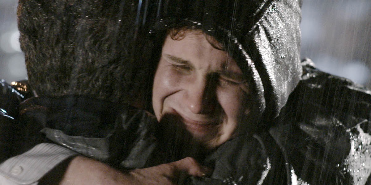 ዴቪድ ይምለስን ንኣቦኡ ይሓቝፎን