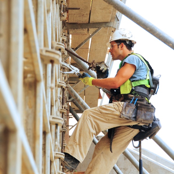 [ኣብ ገጽ 12, 13 ዘሎ ስእሊ]