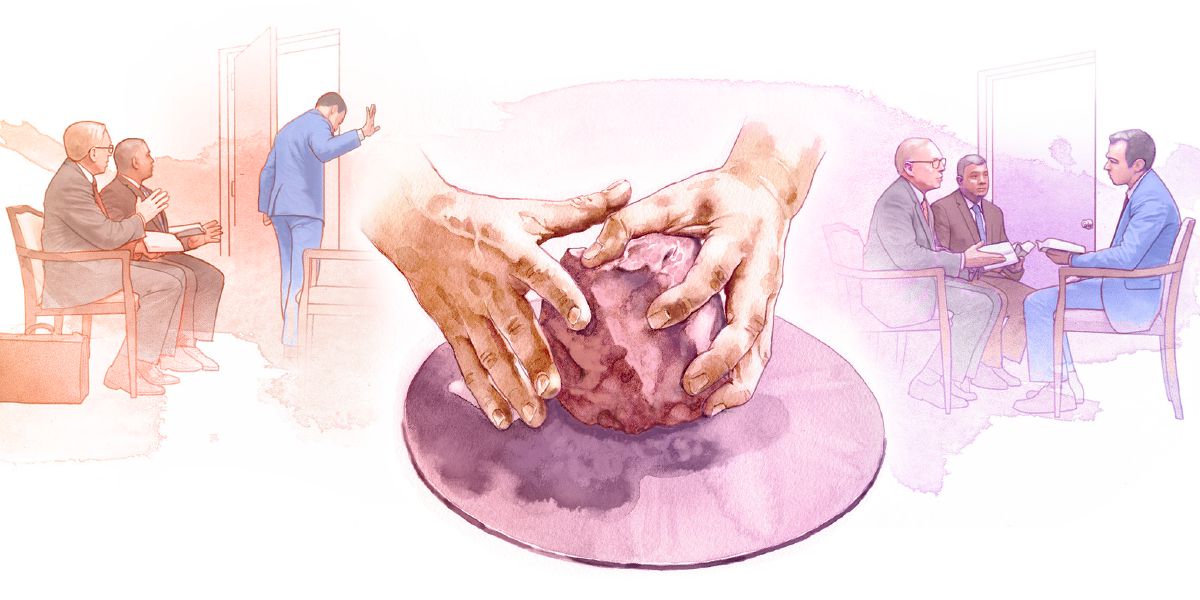 ሓደ ክርስትያን ሓው፡ ክልተ ሽማግለታት እናዘራረብዎ ኸለዉ ሓዲግዎም ይኸይድ፡ ደሓር ግና ተመሊሱ ብምዝርራብ በቲ ዓብዪ ሰራሕ ካይላ ኸም እተቐረጸ የርኢ