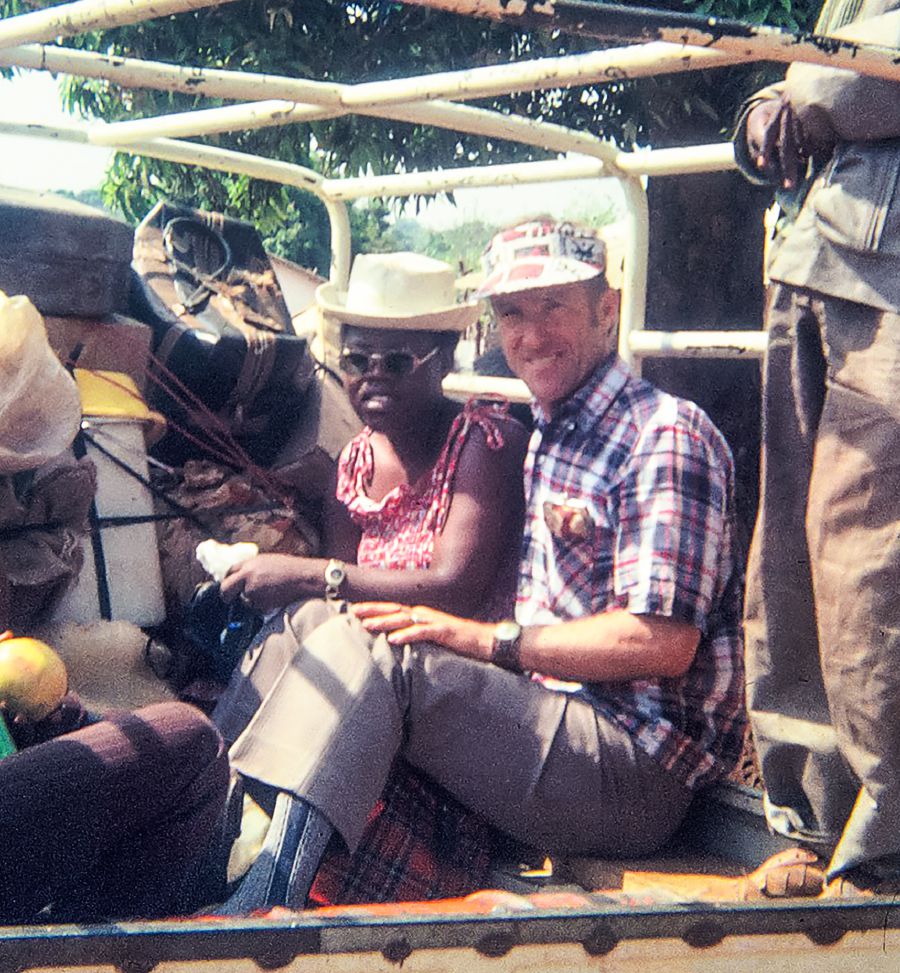 ማክሲም ዳንየልየኮን ሃፒን ናብ ዓብዪ ኣኼባ ይጓዓዙ