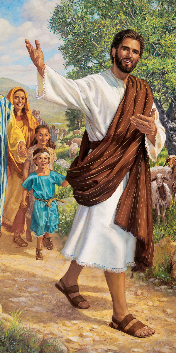 Naglalakad si Jesus habang masayang sinusundan ng mga tao.