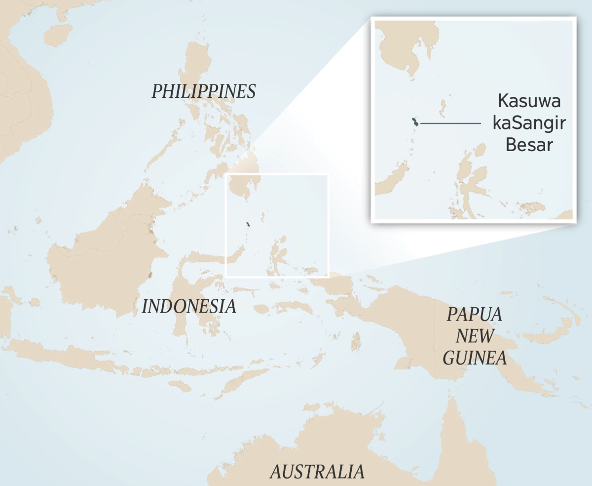 Mepu yaku-Indonesia anyika zili aafwiifwi anjiyo. Pikicha itondeezya kasuwa kaSangir Besar.