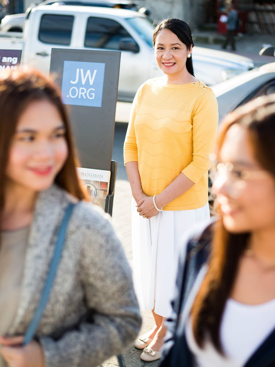 Helen ya kxpaxtun akgtum carrito niku kawilikan likgalhtawakga chu lakalitsinit akxni chatiy laktsuman titaxtumakgo anta.