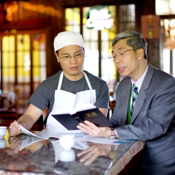 Wanpela man i mekim Baibel stadi kos long ples wok bilong en