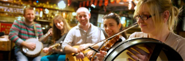 İrlandalı bir müzik grubu
