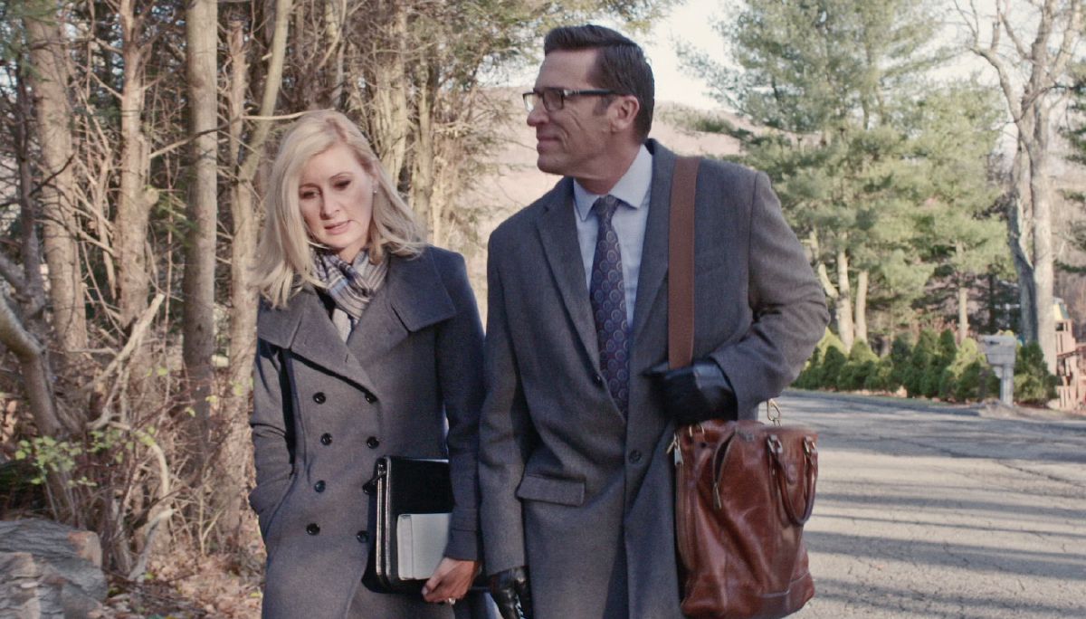 Jamie ve eşi hizmette