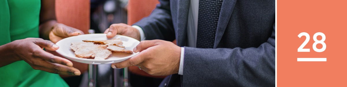 Dyondzo 28. Vanhu va nyiketana puleyiti ya xinkwa xo kala comela hi nkarhi wa Xilalelo xa Hosi.