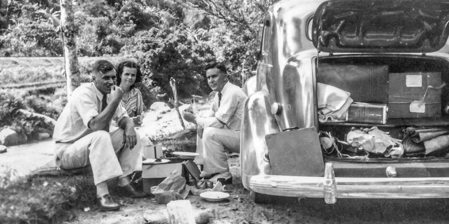 Henry Cockman wali na Jean kweniso Clem Deschamp ku Sumatra (mu 1940)