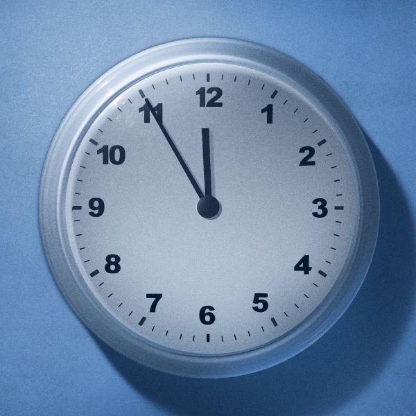 Juan el Bautista bautizando a Jesús.