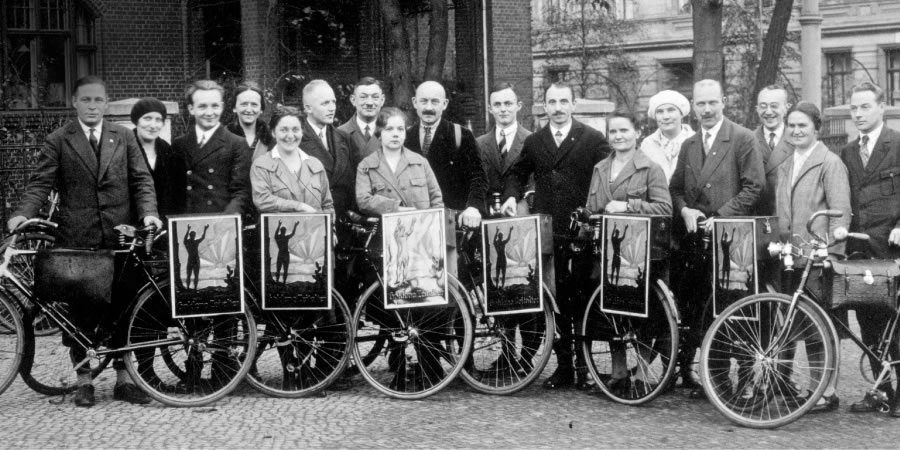 Ti grupu de xpinni Cristu ni bibí cucheechecaʼ diidxaʼ biaʼ lu iza 1914