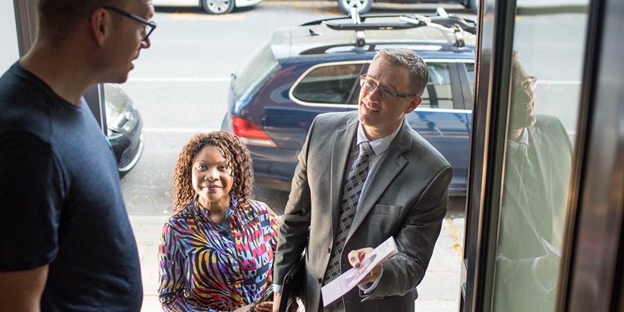 UStéphane Wallace Turcotte nomkakhe bashumayeza othile